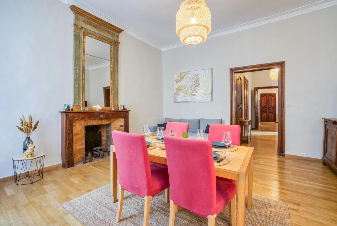 Superbe Appartement 95M2 Proche Arenes- Parking Offert نيم المظهر الخارجي الصورة