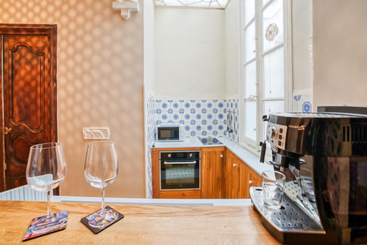 Superbe Appartement 95M2 Proche Arenes- Parking Offert نيم المظهر الخارجي الصورة